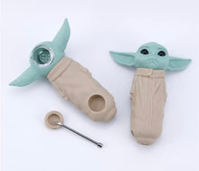 Load image into Gallery viewer, Yoda Silicone Pipe